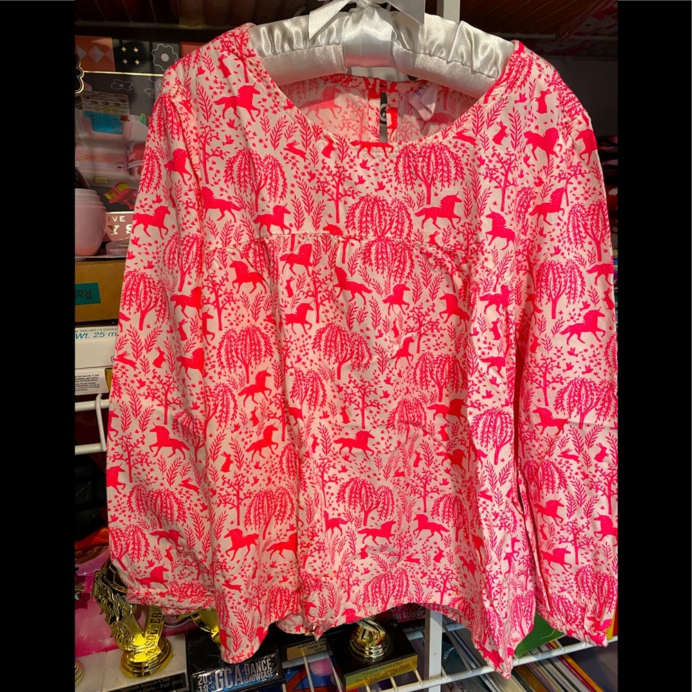 GAP Sarah Jessica Parker Unicorn print shirt/top in bright pink motif EUC size S
